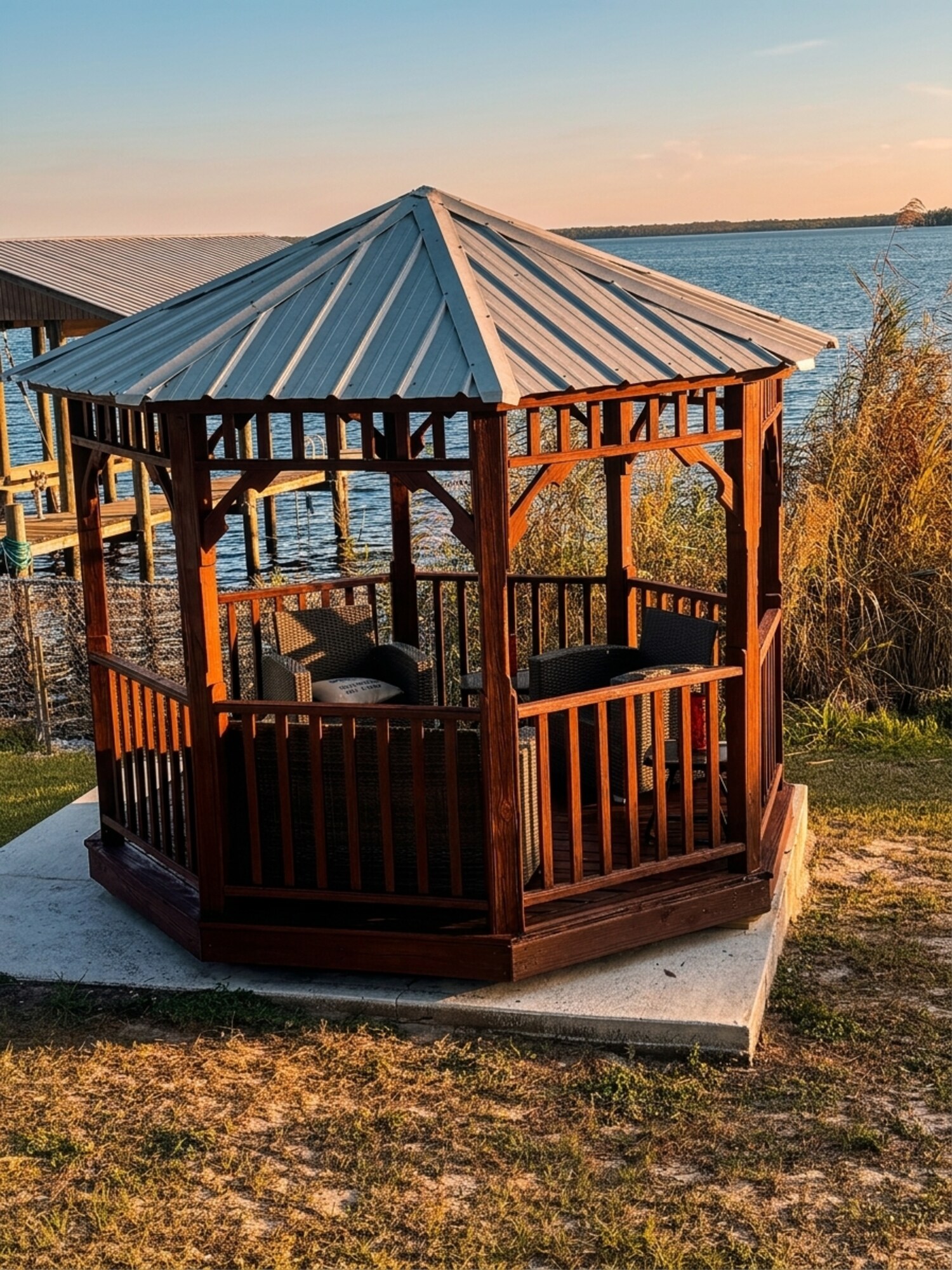 Shaded back yard with deck and lakeside seating